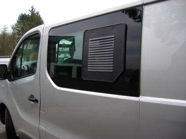 Lüftungsgitter Schiebefenster links Opel Vivaro und Renault Trafic ab BJ 09/2014
