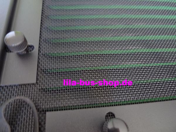 Lüftungsgitter VW Bus T6 Schiebefenster links - Fahrerseite EXCLUSIV BJ 2015-2019 - Lüftungsgitter Detailansicht Schrauben Rückseite